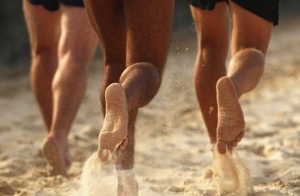 How To Properly Perform Barefoot Running
