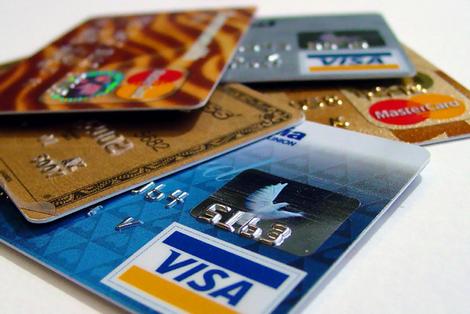 Know The Risks Of Credit Card Ownership Before You Go Into Debt