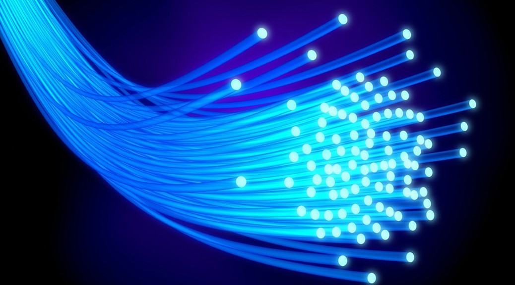 5 Reasons To Choose Fiber Optics For Your Internet