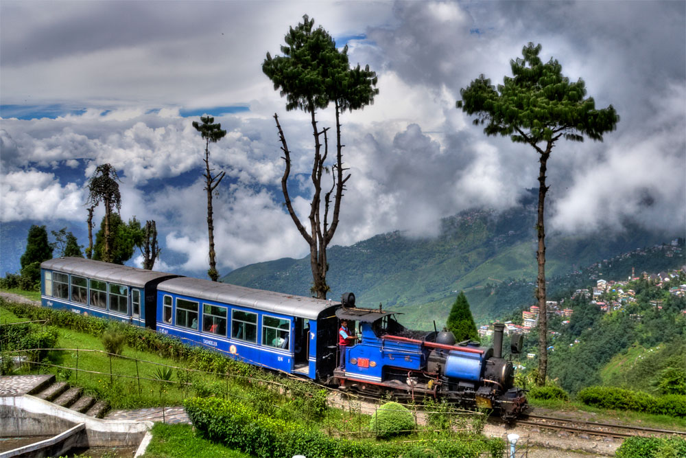 A Tranquil Escape Far From The Chaotic Cities In India: Darjeeling