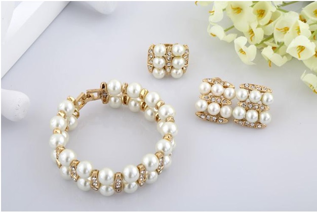 Pearl Set – How To Find Out Genuine Pearl Jewelry