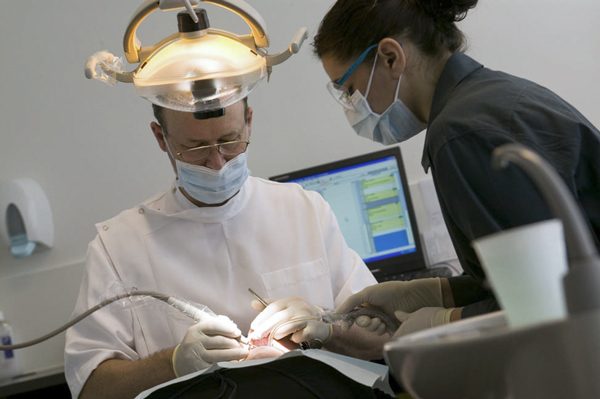 The Most Outstanding Cosmetic Dental Treatments At Reasonable Prices