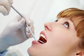 The Reasons Why Seniors Should Go Regularly To The Dentist