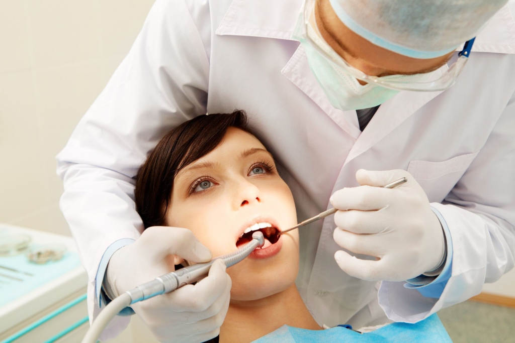 A Few Things To Consider When Selecting A Good Dentist In Delhi
