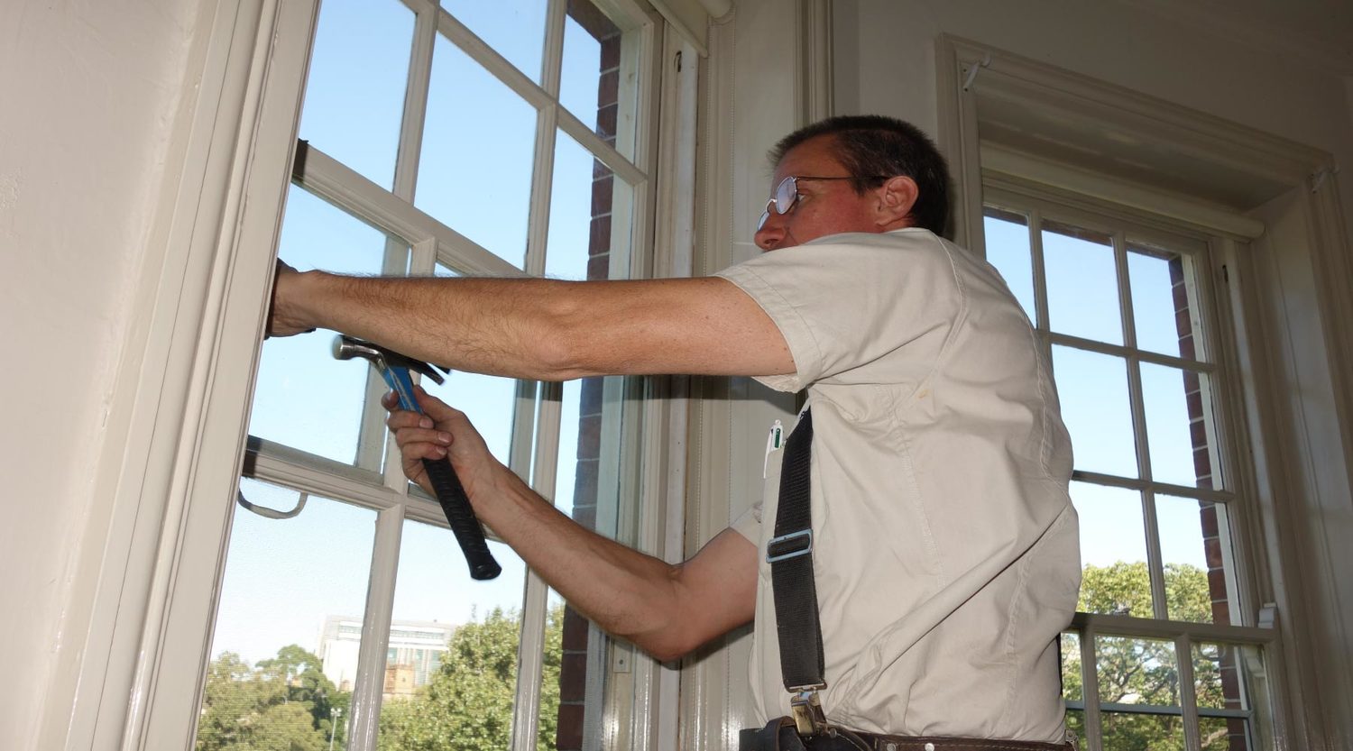 Spruce Up Your Broken Windows And Upgrade Its Glazing