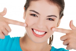 Top 6 Harmless Teeth Whitening Methods Every Dentist Recommends