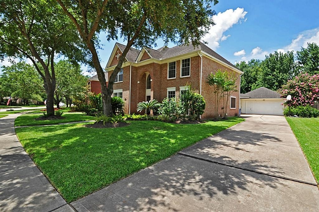 How To Sleep Well At Night Naturally