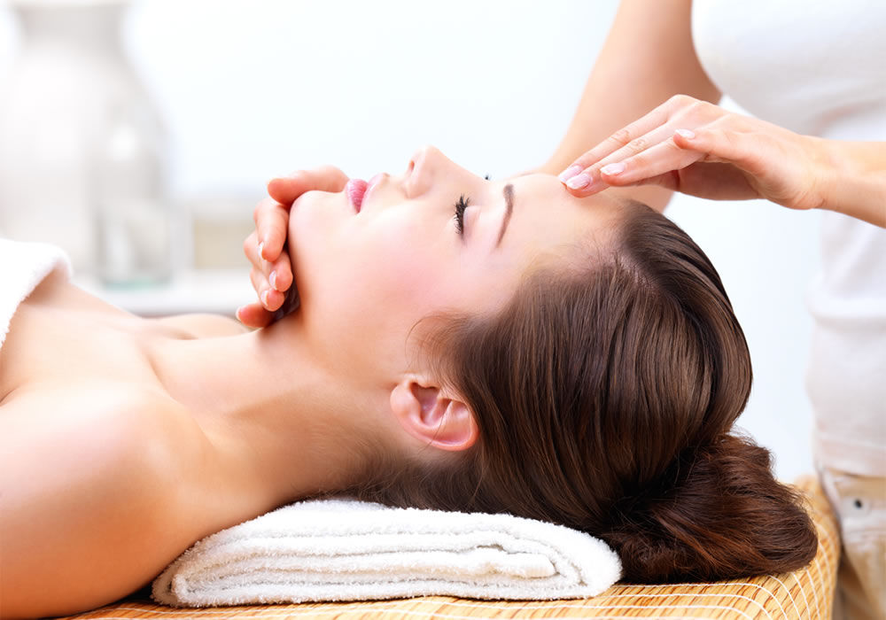 Obtain A Flawless Skin By The Facials In Chelmsford