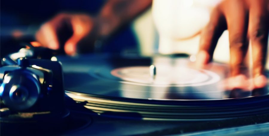 Basic Skills, Costs And Other Necessities For Successful DJ