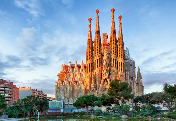 Few Tips for Guiding Your Visit to Sagrada Familia